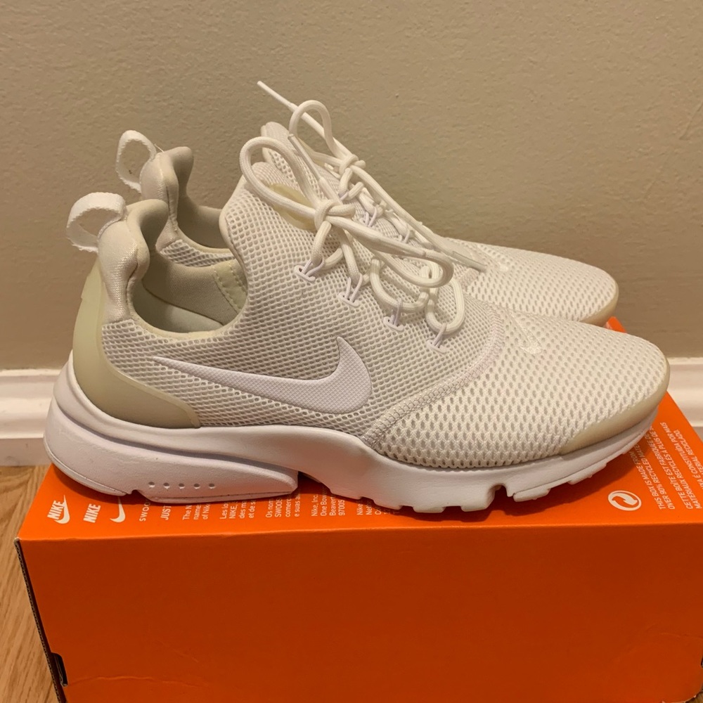 Brand new women’s Nike Presto Fly sneakers